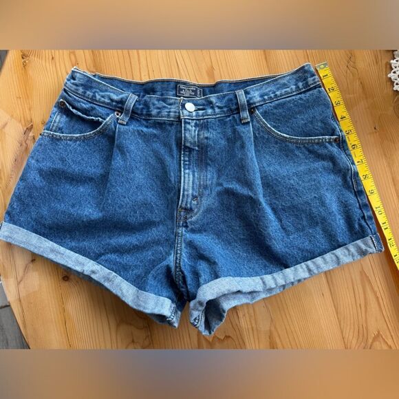 Lot of Two Pairs of Abercrombie & Fitch Annie High Rise Denim Shorts Size 31/12 - Picture 2 of 11